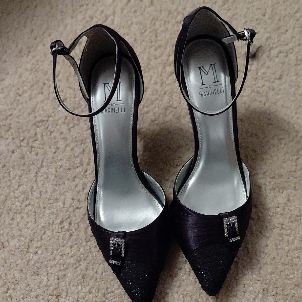 Black Women's Heels with Ankle Strap